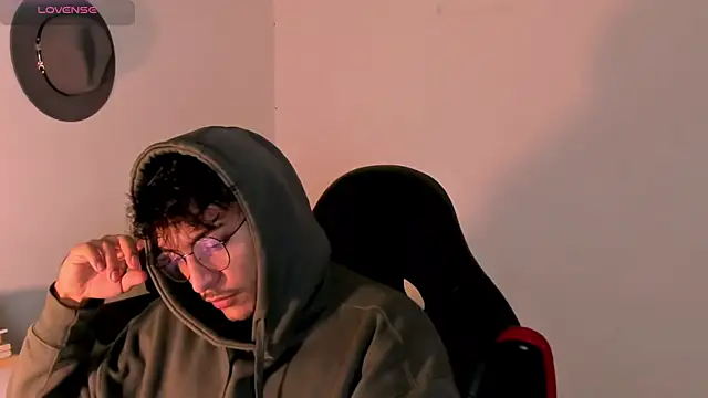 Pauldiazz online show from October 11, 12:54 am