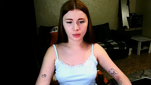 Freckle Diyana online show from December 7, 3:30 pm