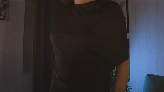 Freckle Diyana online show from October 1, 10:16 pm