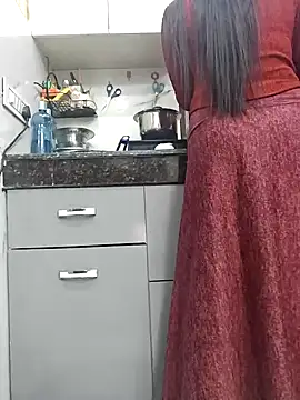 Snapshot of Manpreet_kaur21 chatting on December 8, 12:52 pm Manpreet kaur21 online show from December 8, 12:52 pm