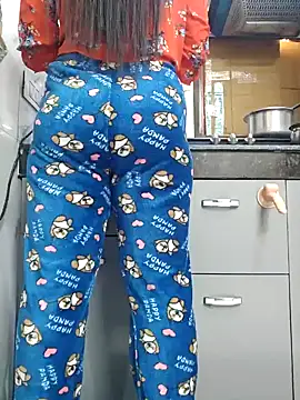 Snapshot of Manpreet_kaur21 chatting on December 25, 7:57 am Manpreet kaur21 online show from December 25, 7:57 am