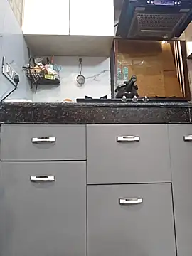 Snapshot of Manpreet_kaur21 chatting on February 6, 6:40 am Manpreet kaur21 online show from February 6, 6:40 am