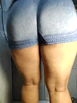 Snapshot of Manpreet_kaur21 chatting on October 2, 5:47 am Manpreet kaur21 online show from October 2, 5:47 am