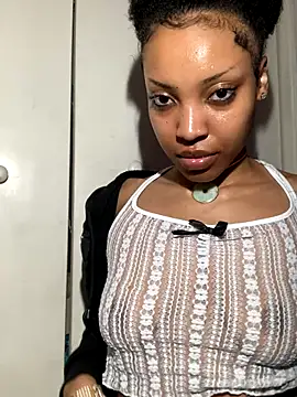 KimiAqua online show from October 26, 5:19 pm