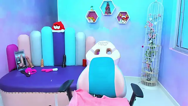 LYA SWEETX online show from January 4, 9:32 am