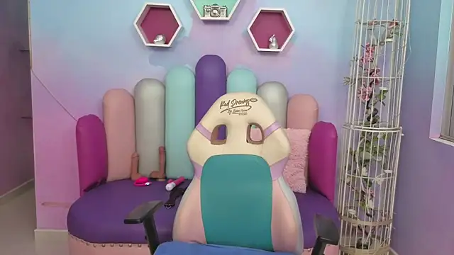 LYA SWEETX online show from March 5, 2:40 am