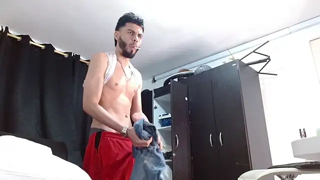 badanyboy online show from December 4, 5:39 am