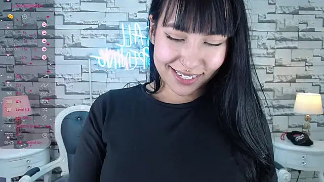 marilin a online show from December 11, 1:05 am