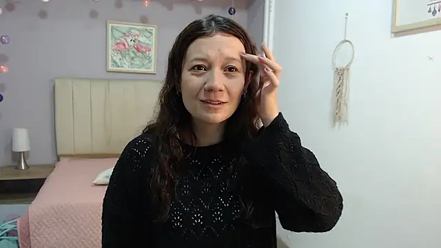 Snapshot of lanna_1878 chatting on March 12, 1:28 pm lanna 1878 online show from March 12, 1:28 pm