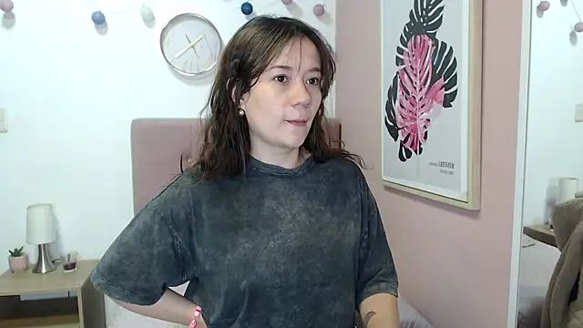 Snapshot of lanna_1878 chatting on March 28, 1:43 pm lanna 1878 online show from March 28, 1:43 pm