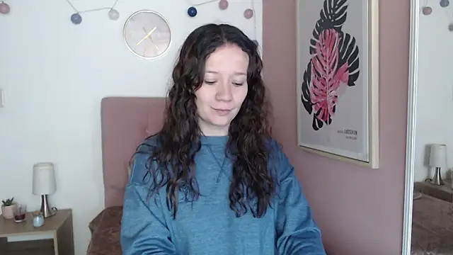 Snapshot of lanna_1878 chatting on June 25, 1:15 pm lanna 1878 online show from June 25, 1:15 pm