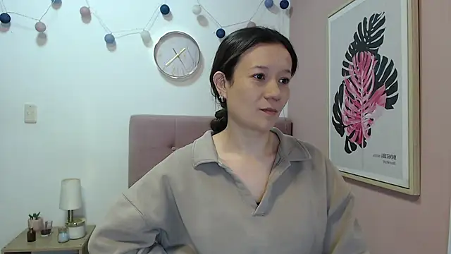 Snapshot of lanna_1878 chatting on June 30, 1:34 pm lanna 1878 online show from June 30, 1:34 pm