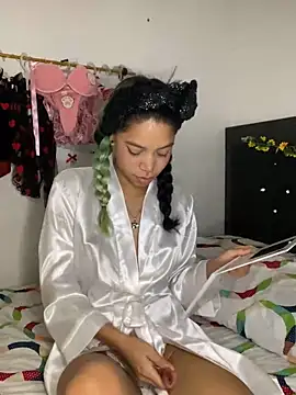 Charlotte Martinez online show from March 14, 10:27 pm