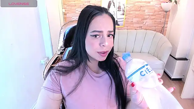 jimena 1b online show from February 12, 3:40 am