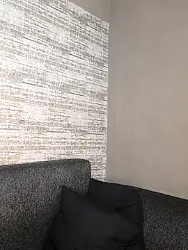 ExclusiveLeexx online show from February 11, 9:20 am