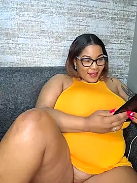 ExclusiveLeexx online show from March 21, 5:45 pm