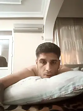 arenn1997 online show from October 20, 12:33 am