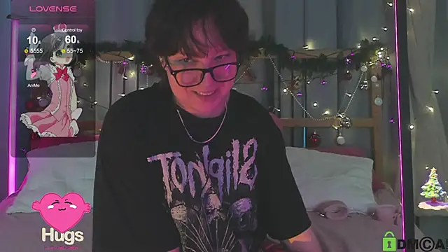 dreamgirllovee online show from January 9, 8:03 am