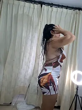 viollett 28 online show from October 10, 9:58 pm