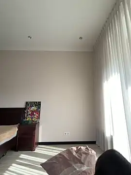 Hott Lolla online show from March 13, 7:37 am