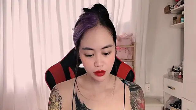 witch-39 online show from May 8, 7:36 am