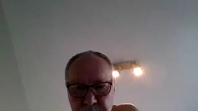 jimmybenido online show from May 9, 4:45 pm