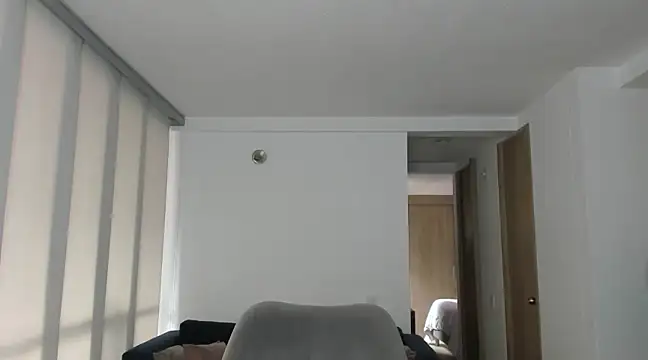 honeyann08 online show from March 1, 5:05 pm