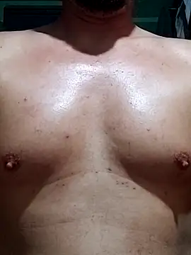 Snapshot of Cris29_84 chatting on April 5, 1:03 am Cris29 84 online show from April 5, 1:03 am