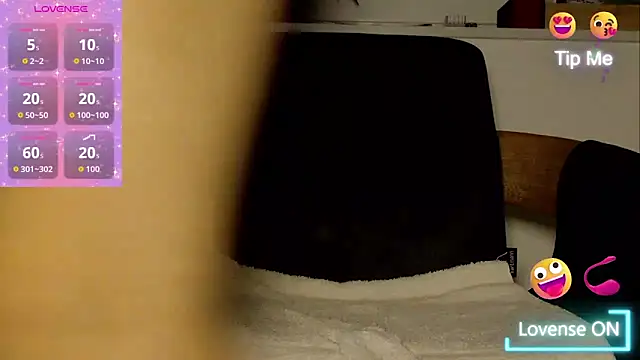 Snapshot of SUEPER_2019 chatting on October 16, 5:03 pm SUEPER 2019 online show from October 16, 5:03 pm