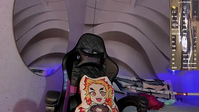 IamNayuta online show from March 3, 8:11 pm