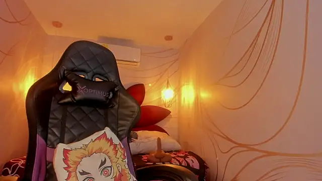 IamNayuta online show from February 4, 8:36 pm