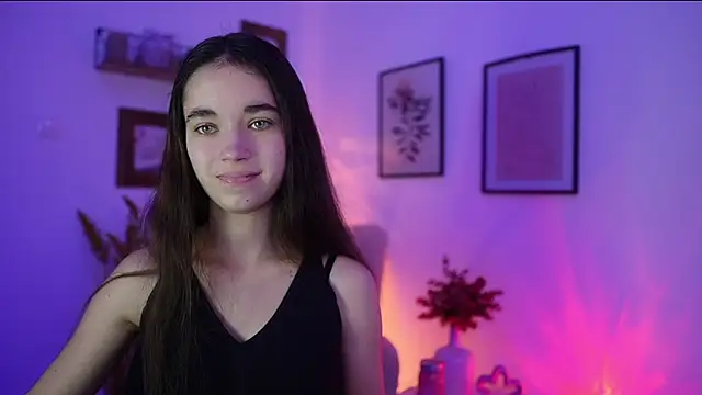 Snapshot of Gia_Paige18 chatting on November 9, 2:59 pm Gia Paige18 online show from November 9, 2:59 pm