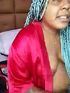 ELLA KELLY online show from January 4, 2:56 pm