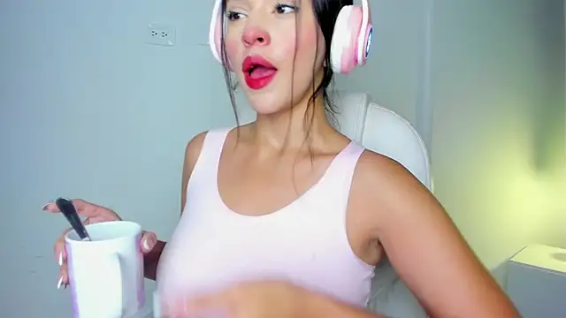 HarleyQueen Robbie online show from January 4, 7:34 pm