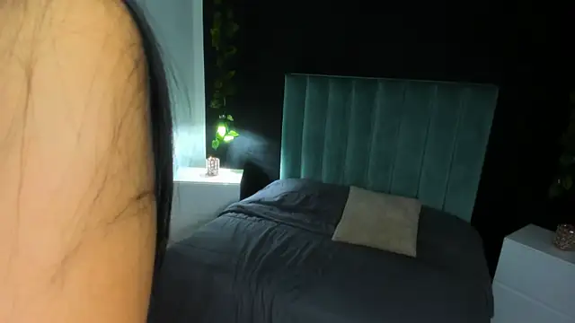 HarleyQueen Robbie online show from March 5, 6:45 pm