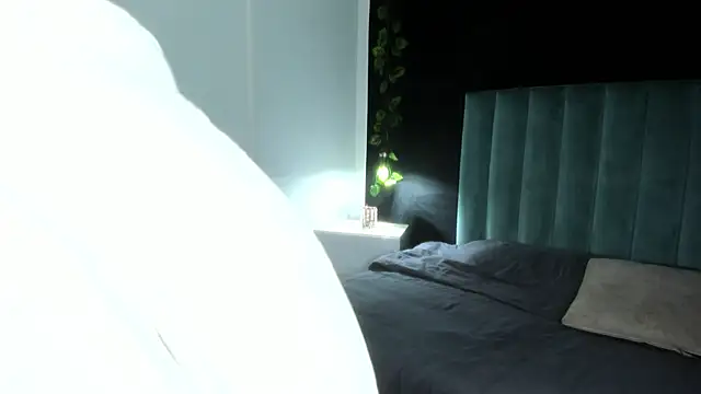 HarleyQueen Robbie online show from March 18, 9:21 pm