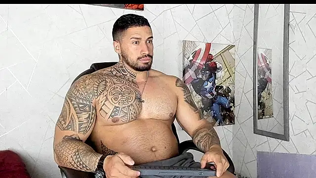 Cristian Walker online show from October 8, 12:58 pm