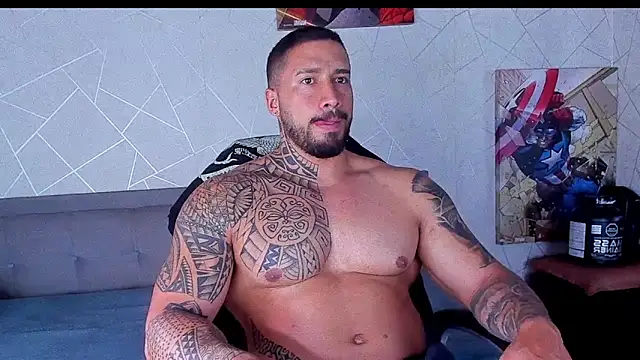Snapshot of Cristian_Walker chatting on April 5, 1:30 pm Cristian Walker online show from April 5, 1:30 pm