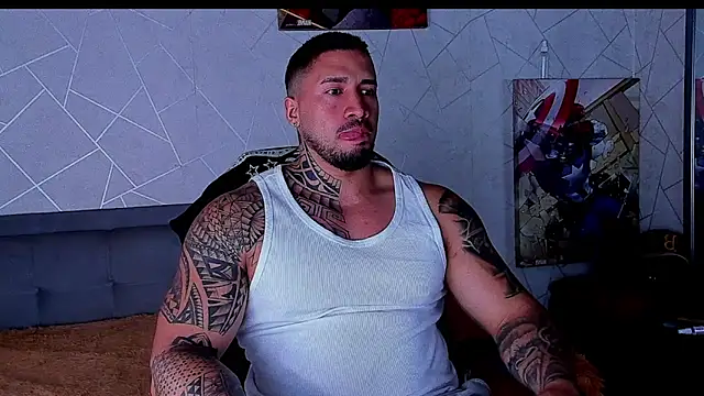 Snapshot of Cristian_Walker chatting on April 27, 1:09 pm Cristian Walker online show from April 27, 1:09 pm