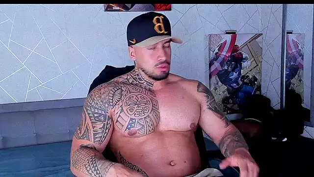 Snapshot of Cristian_Walker chatting on May 4, 10:22 am Cristian Walker online show from May 4, 10:22 am