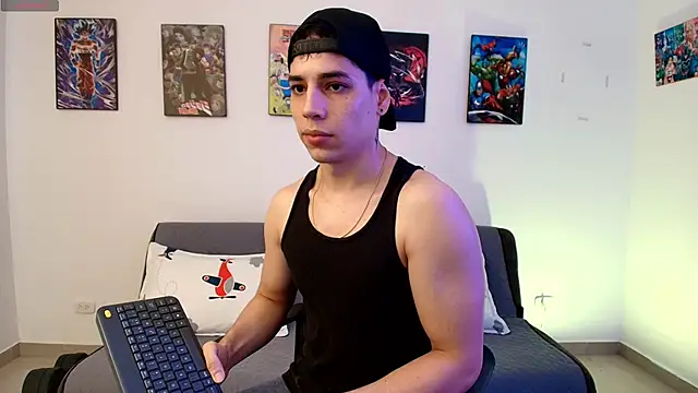 jonathanjoestar  online show from May 8, 10:26 pm