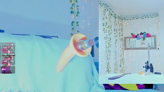 Tiffanny Love  online show from September 30, 9:25 am