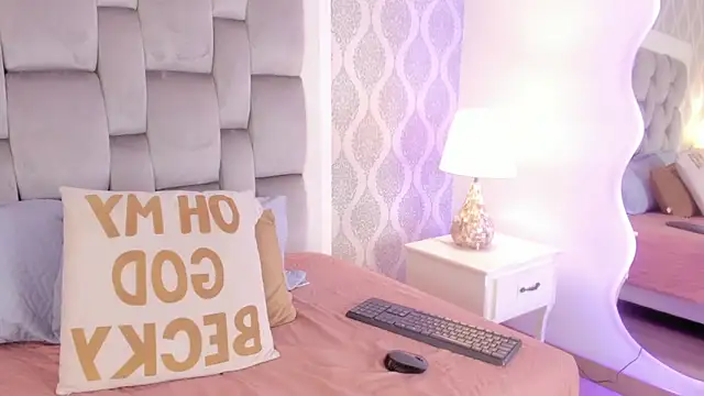 Snapshot of Sara__Williams chatting on February 27, 3:47 am Sara  Williams online show from February 27, 3:47 am