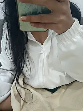 Angel Anamika online show from November 4, 8:52 pm