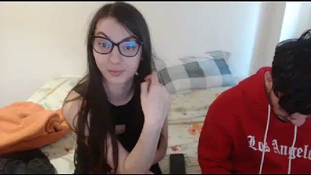 CuteJollie4U online show from November 4, 7:51 am