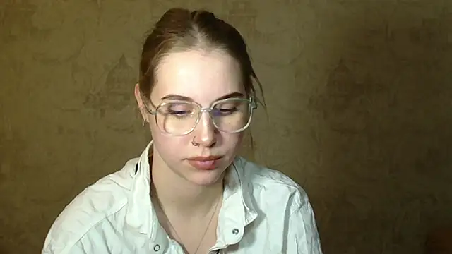Snapshot of KirraLiam chatting on January 11, 4:14 pm KirraLiam online show from January 11, 4:14 pm