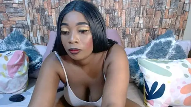 Snapshot of Foxy_African chatting on March 26, 8:42 am Foxy African online show from March 26, 8:42 am