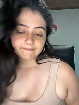 Stephania 18 online show from September 21, 5:58 pm