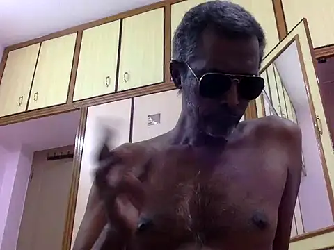 Lookin4Kinky Partner online show from December 3, 6:28 pm