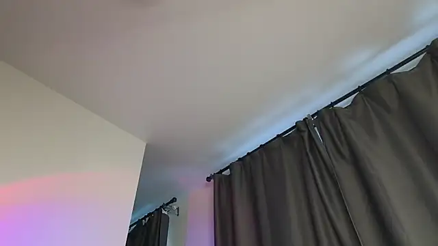  eva queen online show from May 17, 3:19 pm